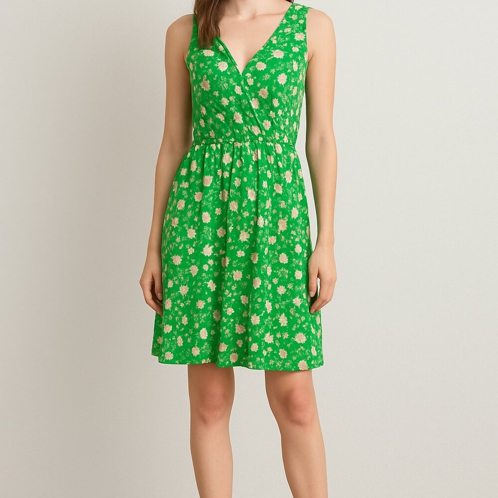 Gilli Green‎ Floral Sleeveless Dress